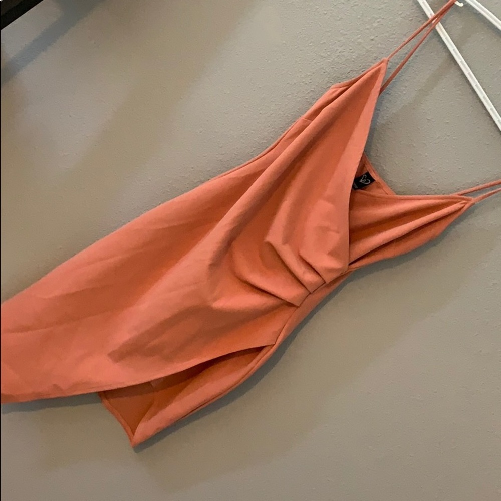Coral cocktail dress! From Windsor💗